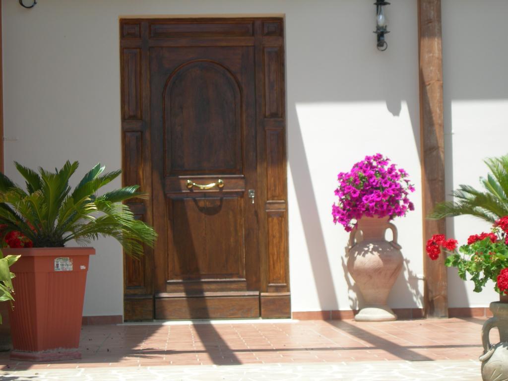Vista Assisi Bed & Breakfast ภายนอก รูปภาพ